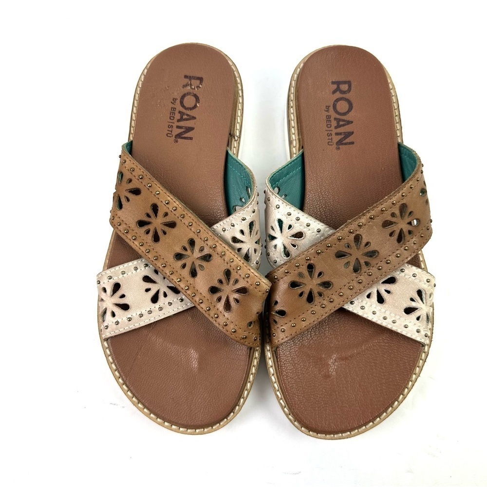 Roan Bed Stu Chant Sandals 7.5  Leather Brown Ivory Cutout‎ Floral Slides Womens